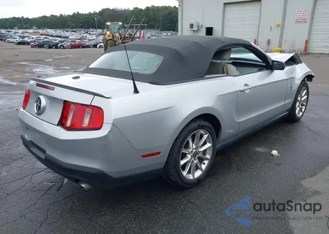 2011 Ford Mustang V6 Premium z USA, uszkodzony, nr VIN 1ZVBP8EM9B5121479